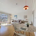 Cosy @ The With Pool By Interhome Appartement