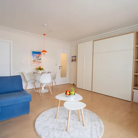 Cosy @ The With Pool By Interhome Appartamento