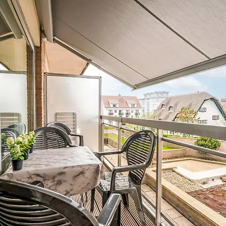 Cosy @ The With Pool By Interhome 데한