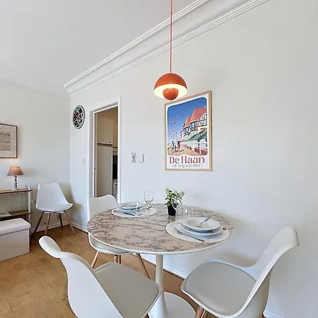 דירה Cosy @ The With Pool By Interhome *